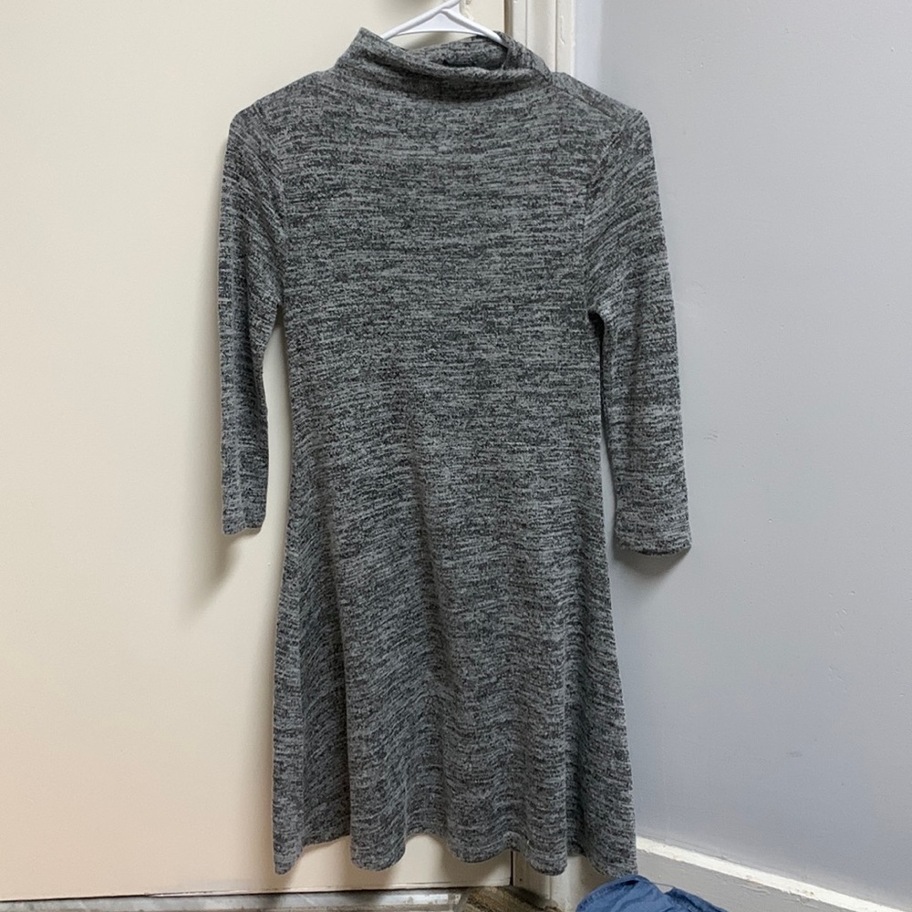 Turtle neck dress forever 21 size S